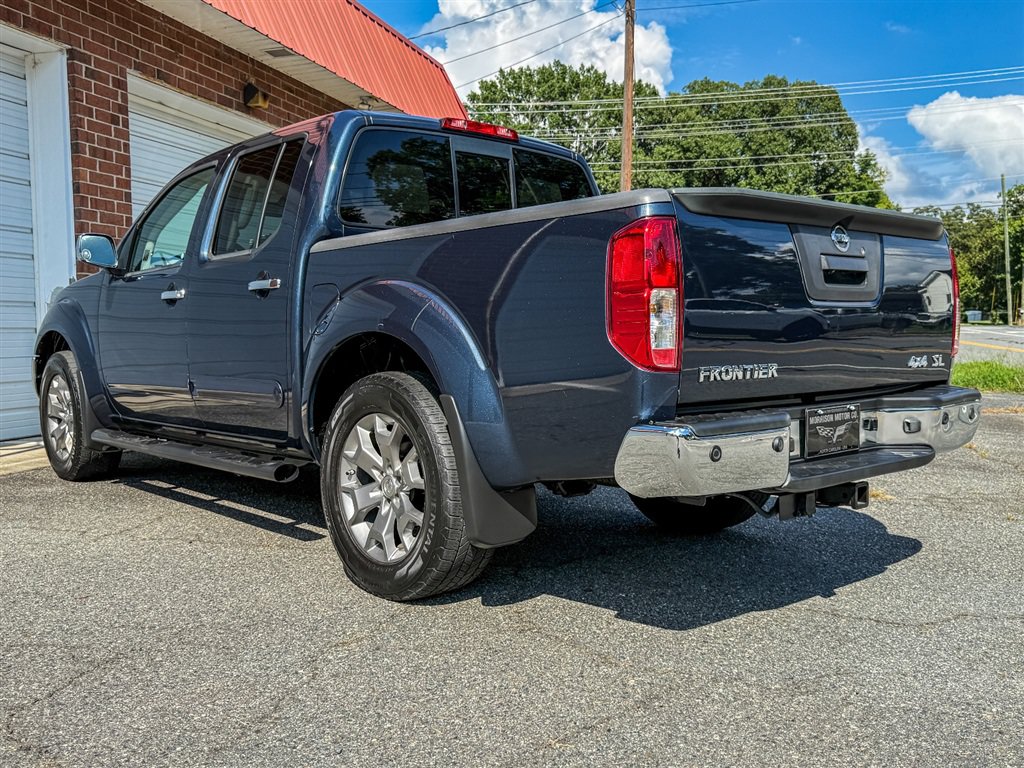 Used 2019 Nissan Frontier SL AWD/4WD image 20