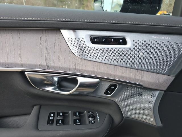 New 2026 Volvo XC90 T8 Ultra w/ Protection Package image 22
