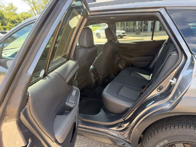 Certified 2025 Subaru Outback Wilderness AWD/4WD image 13