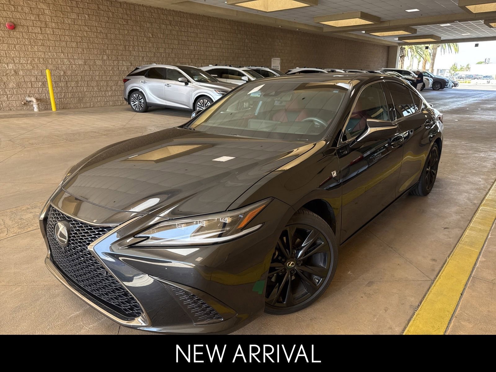 Used 2023 Lexus ES 350 F Sport w/ Accessory Package (Z1)