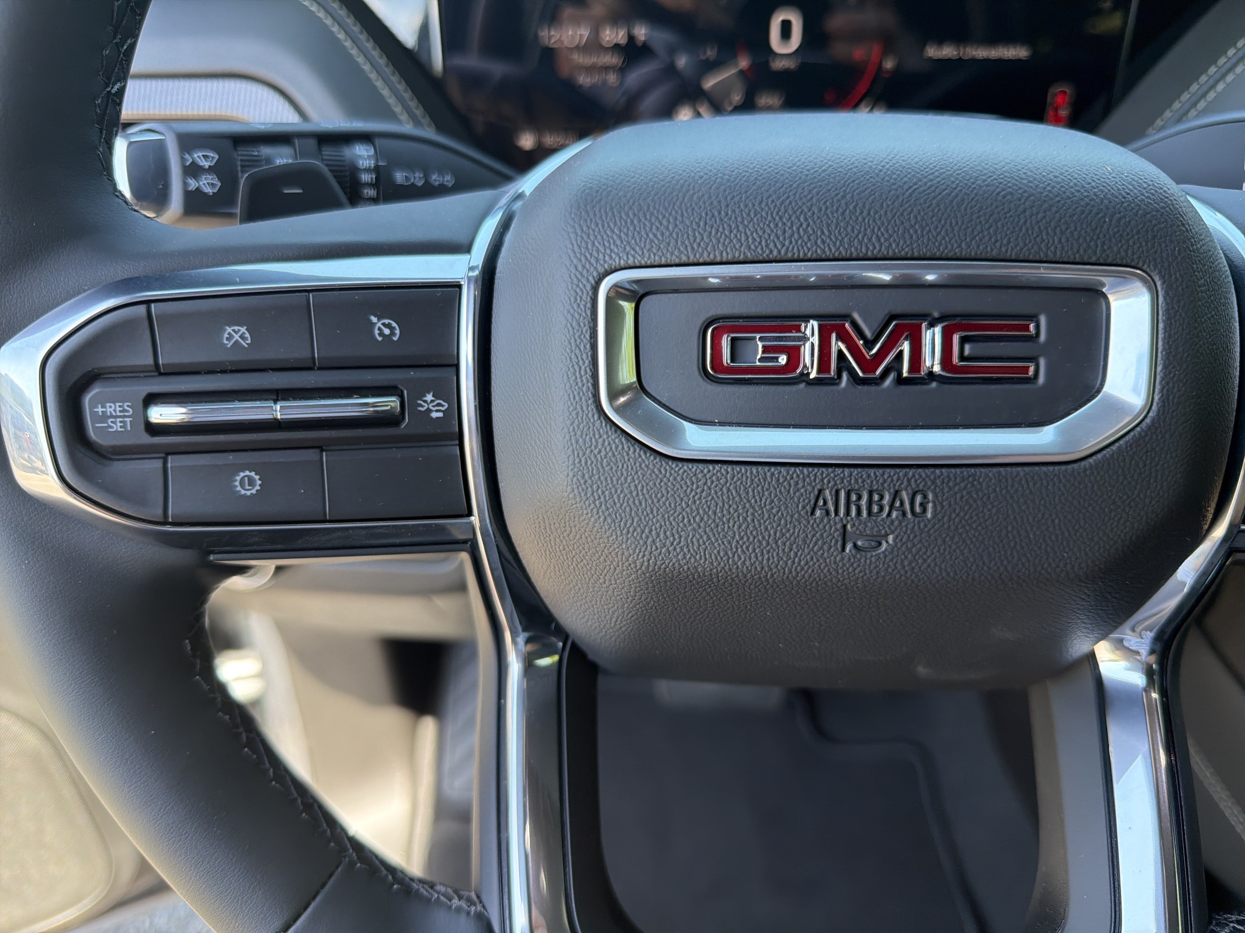 New 2026 GMC Yukon XL Elevation RWD image 35