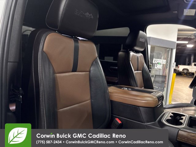 Used 2019 Chevrolet Silverado 1500 High Country AWD/4WD image 23