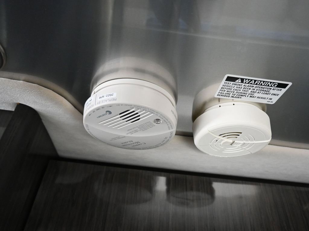 Used 2014 Mercedes-Benz Sprinter 3500 image 39