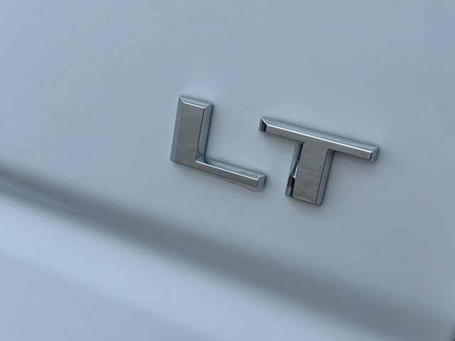 Used 2026 Chevrolet Silverado 1500 LT AWD/4WD image 34