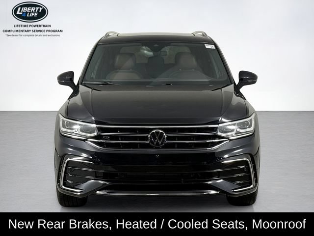 Used 2024 Volkswagen Tiguan SEL R-Line AWD/4WD image 8