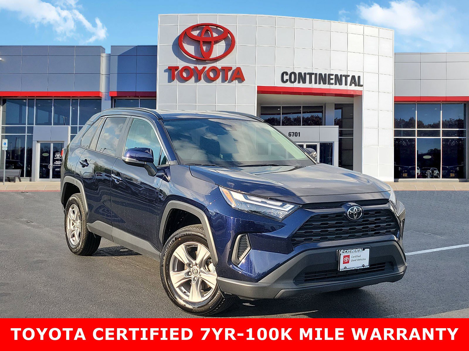 Certified 2025 Toyota RAV4 XLE AWD/4WD image 1
