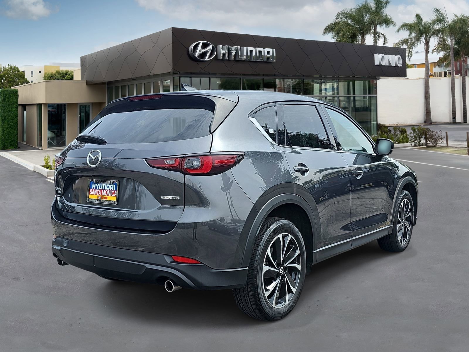 Used 2023 MAZDA CX-5 AWD 2.5 S w/ Premium Plus Pkg image 3