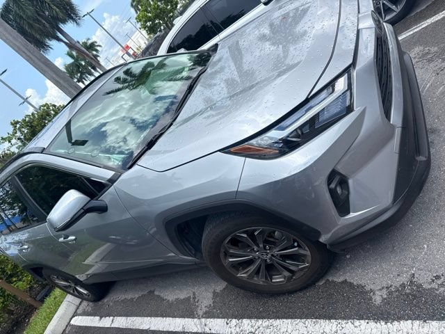 Used 2025 Toyota RAV4 XLE Premium AWD/4WD image 4