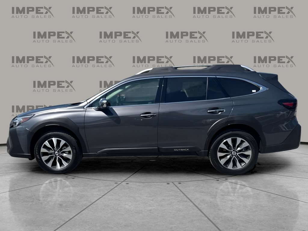 Used 2025 Subaru Outback Touring XT AWD/4WD image 2