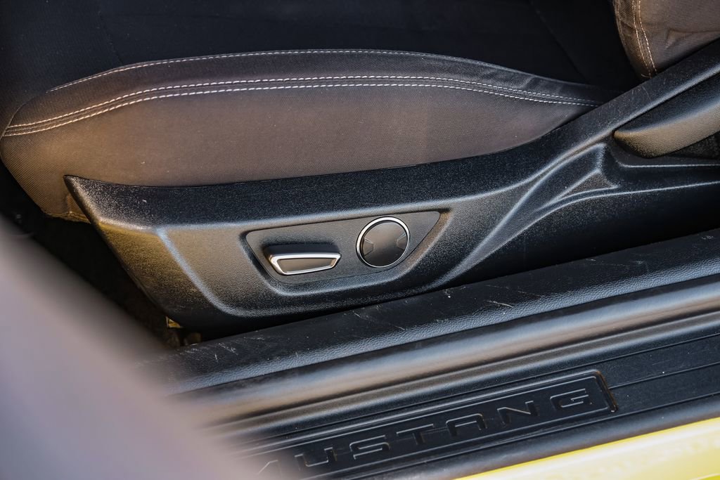 Used 2018 Ford Mustang GT w/ Black Accent Pkg image 20