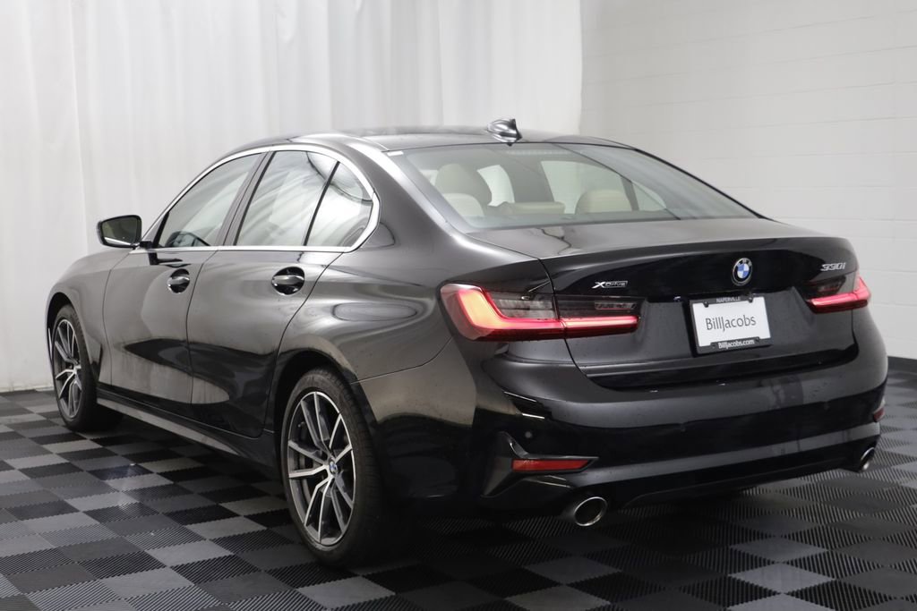 Used 2022 BMW 330i xDrive Sedan w/ Premium Package 2 AWD/4WD image 14