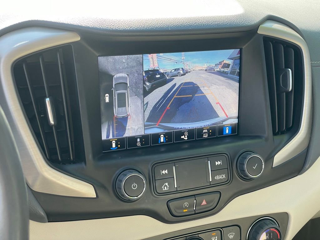 Used 2022 GMC Terrain Denali w/ Denali Premium Package image 23