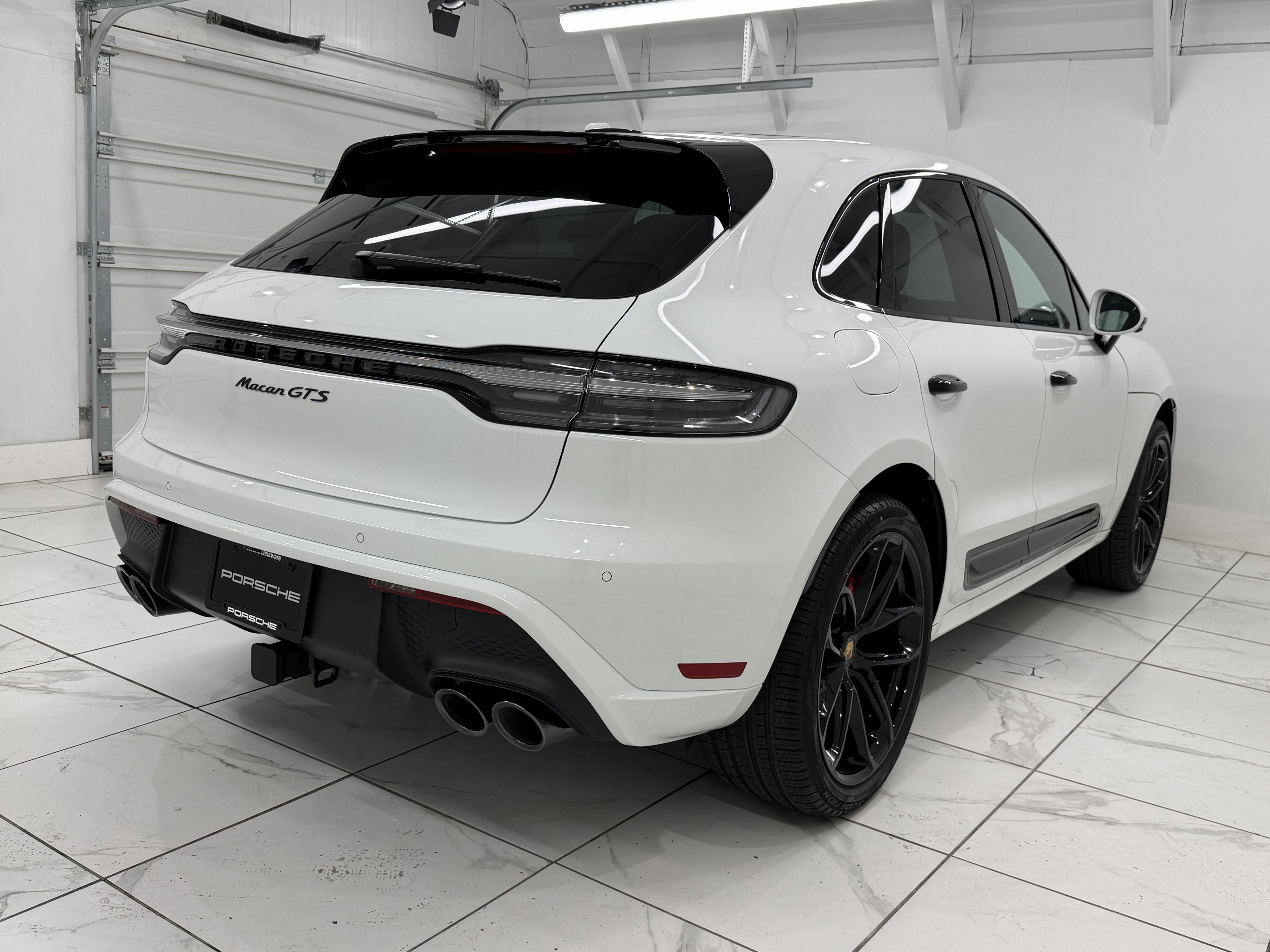 New 2026 Porsche Macan GTS image 12