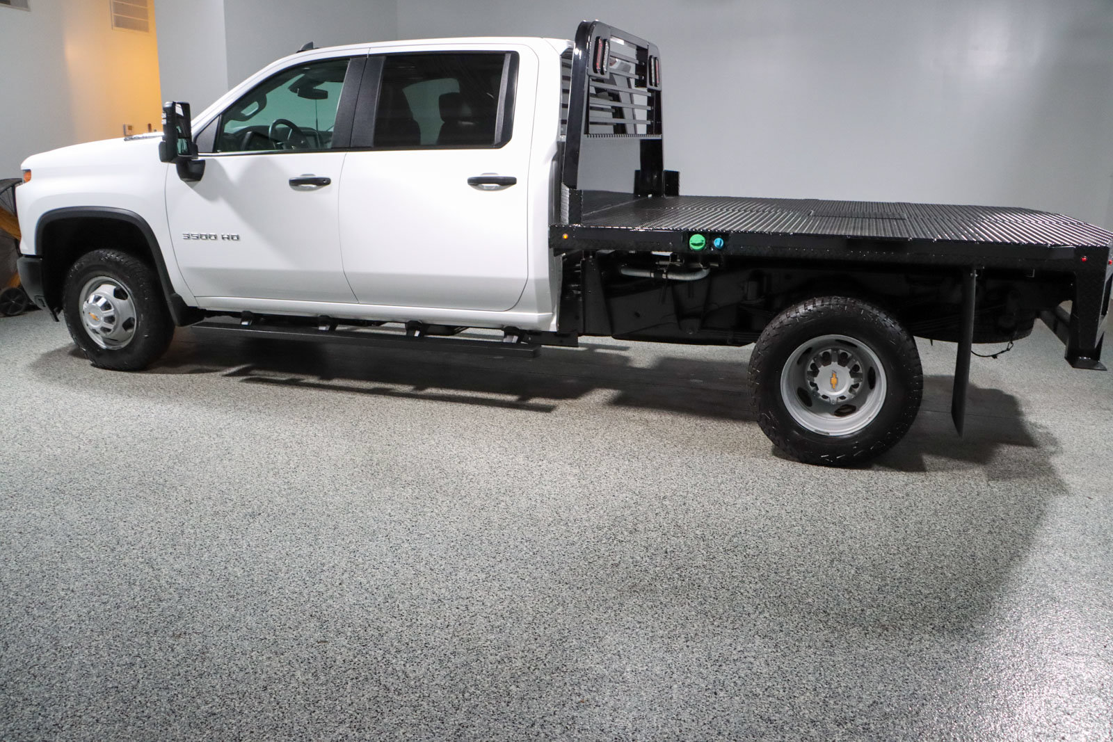 Used 2025 Chevrolet Silverado 3500 W/T w/ WT Convenience Package AWD/4WD image 11