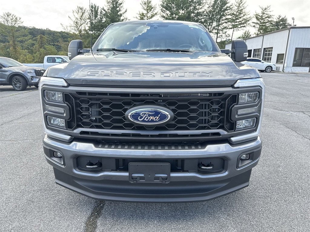 New 2026 Ford F350 XL image 2