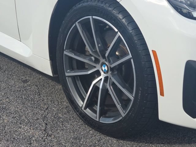 Used 2022 BMW 230i Coupe w/ Convenience Package RWD image 10