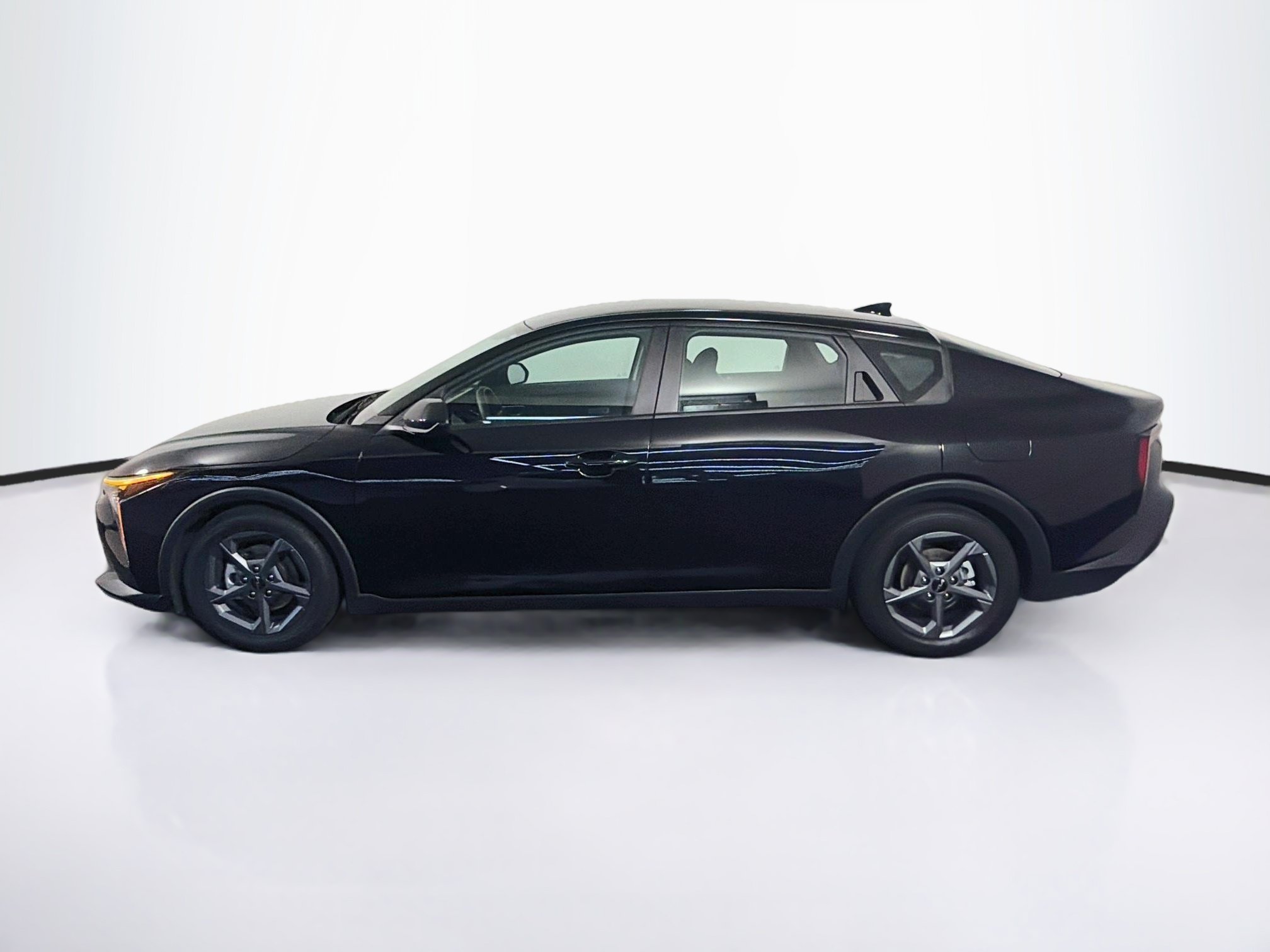 Used 2025 Kia K4 FWD image 4