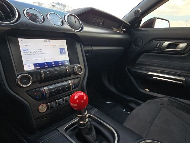 Used 2020 Ford Mustang Shelby GT350 w/ Technology Package image 27