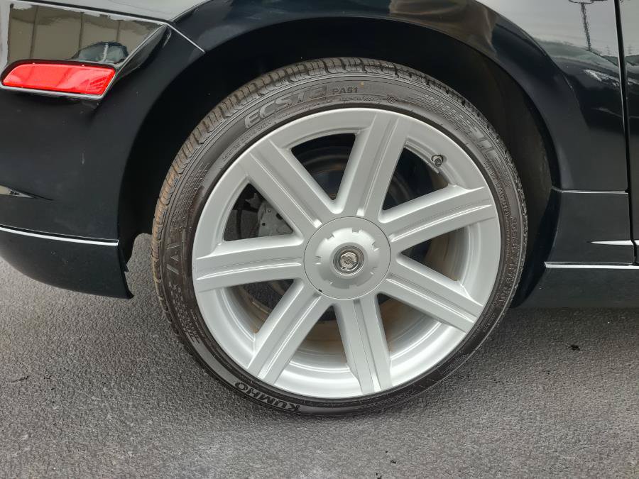 Used 2006 Chrysler Crossfire Limited RWD image 31