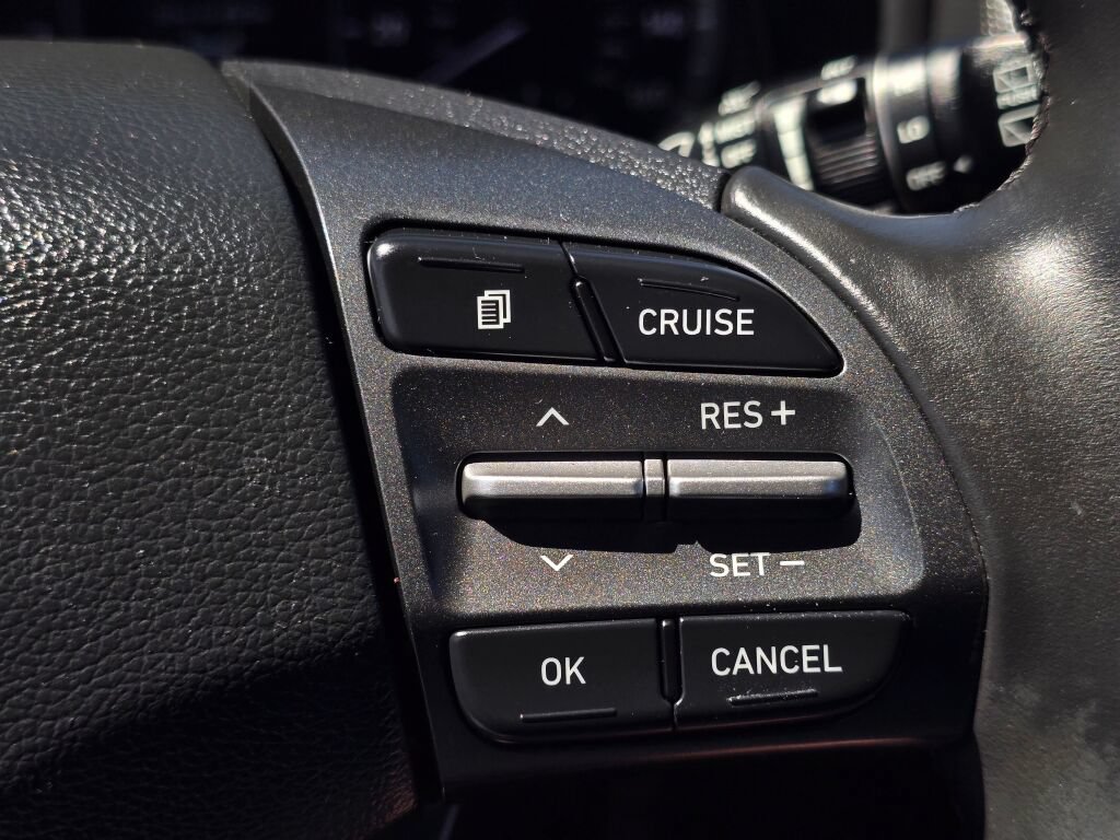 Used 2018 Hyundai Kona SEL FWD image 27