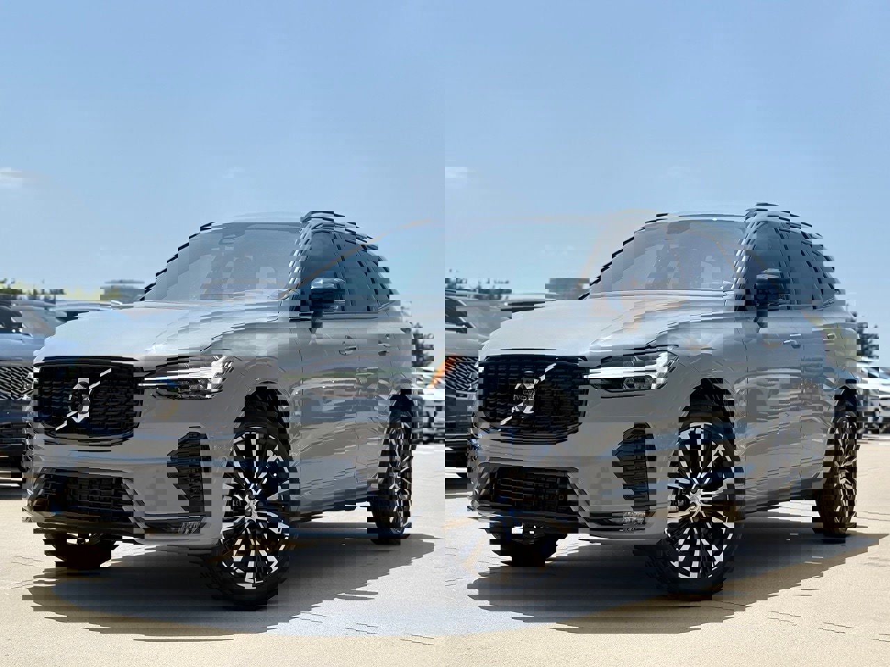New 2025 Volvo XC60 B5 Plus w/ Protection Package Premier