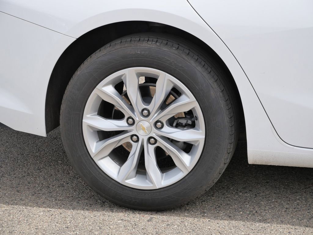 Used 2024 Chevrolet Malibu LT FWD image 15