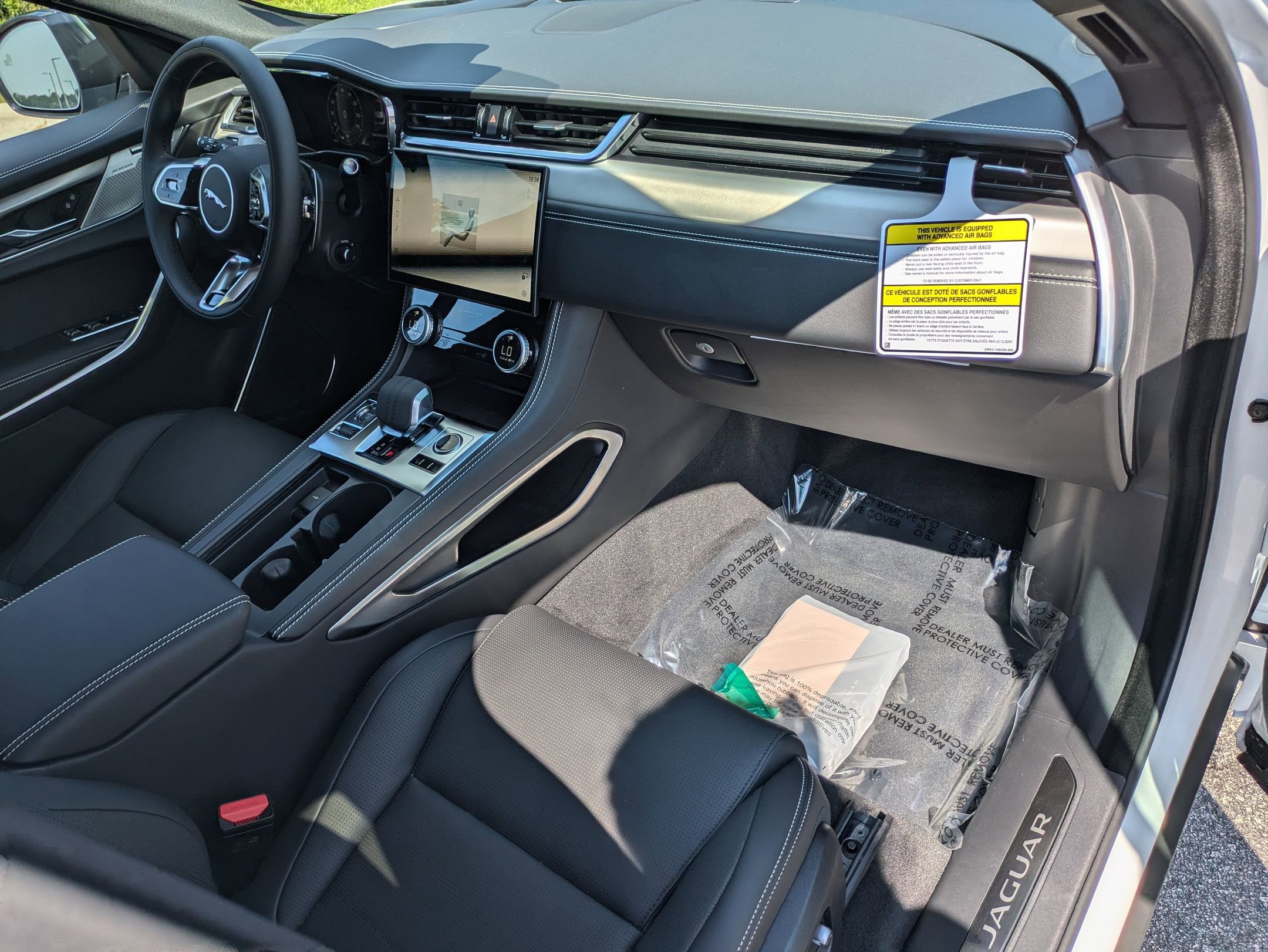 New 2026 Jaguar F-PACE R-Dynamic S image 30