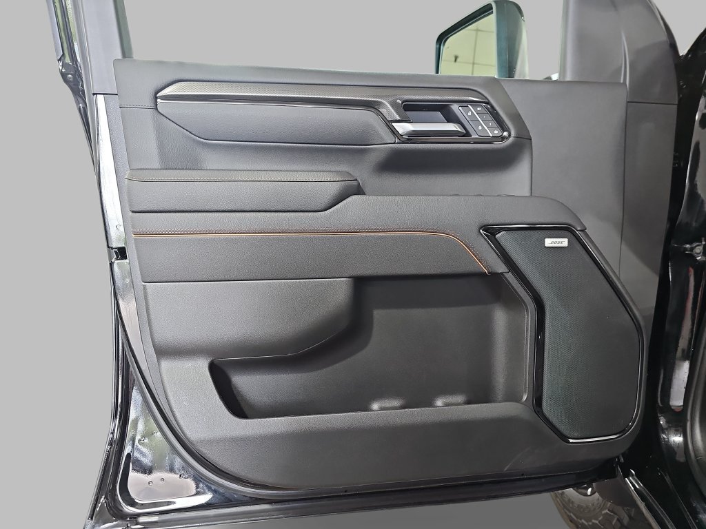 Used 2026 GMC Sierra 2500 AT4 w/ AT4 Premium Plus Package AWD/4WD image 31