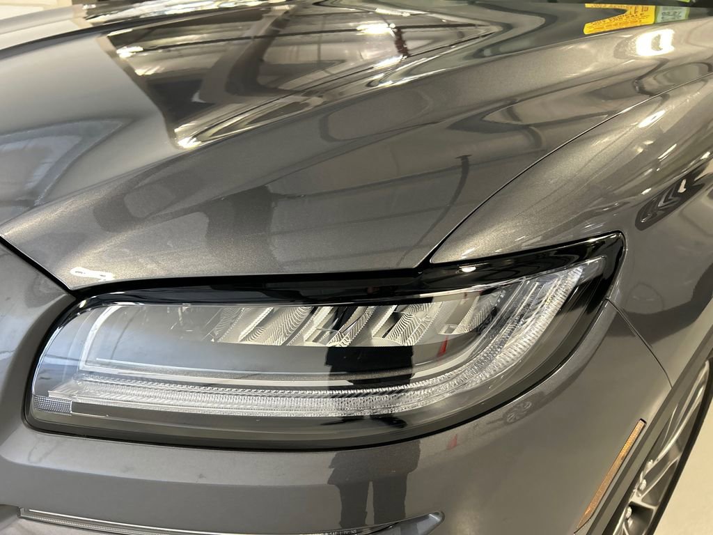 Certified 2023 Lincoln Nautilus Reserve w/ Equipment Group 201A AWD/4WD image 7