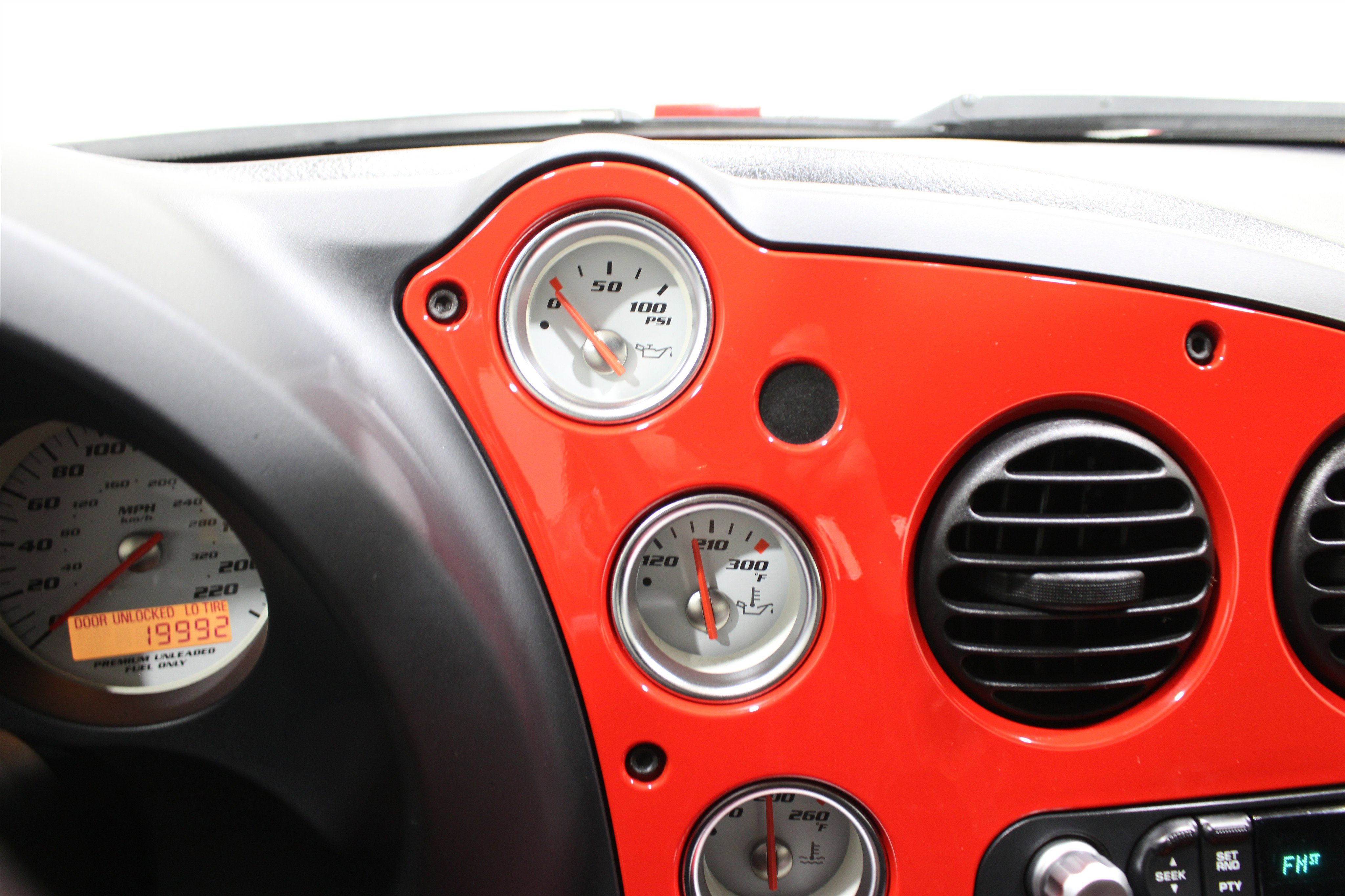 Used 2004 Dodge Viper SRT-10 RWD image 8