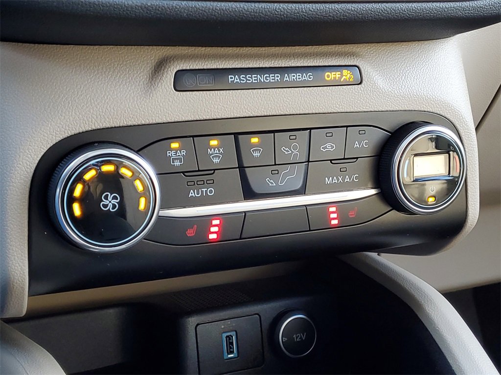 Used 2020 Ford Escape SE Sport image 27