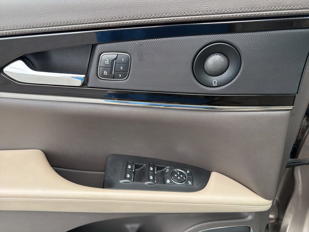 Used 2021 Lincoln Nautilus Reserve w/ Equipment Group 201A image 25