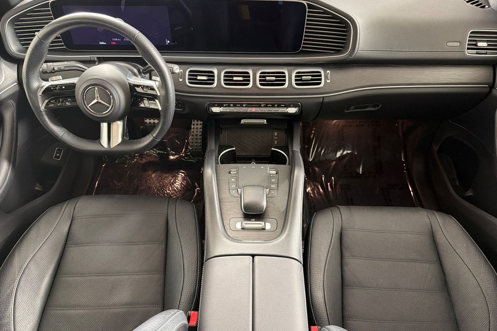 Used 2024 Mercedes-Benz GLS 450 4MATIC image 12