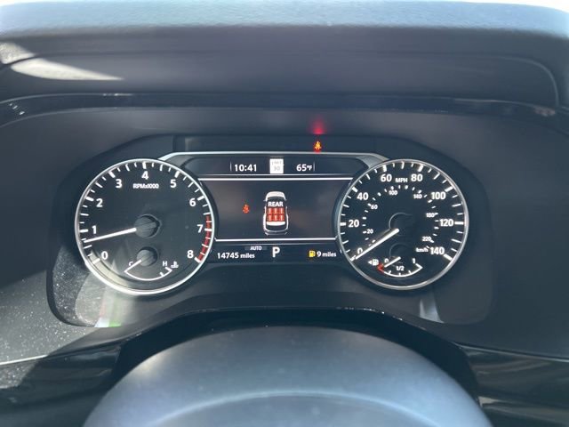 Used 2024 Nissan Pathfinder SL image 14