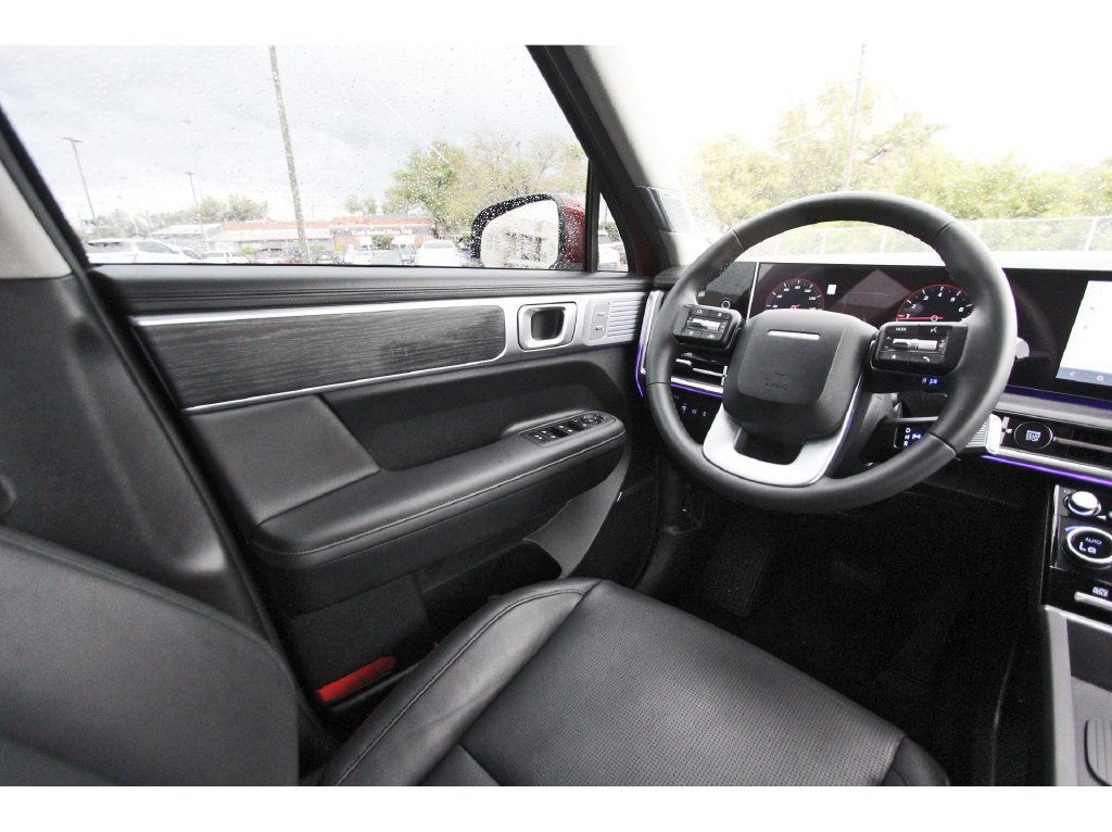 Used 2025 Hyundai Santa Fe Limited AWD/4WD image 9