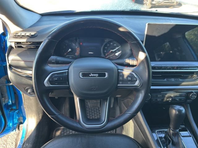 Used 2022 Jeep Compass Trailhawk w/ Trailhawk Convenience Group AWD/4WD image 16