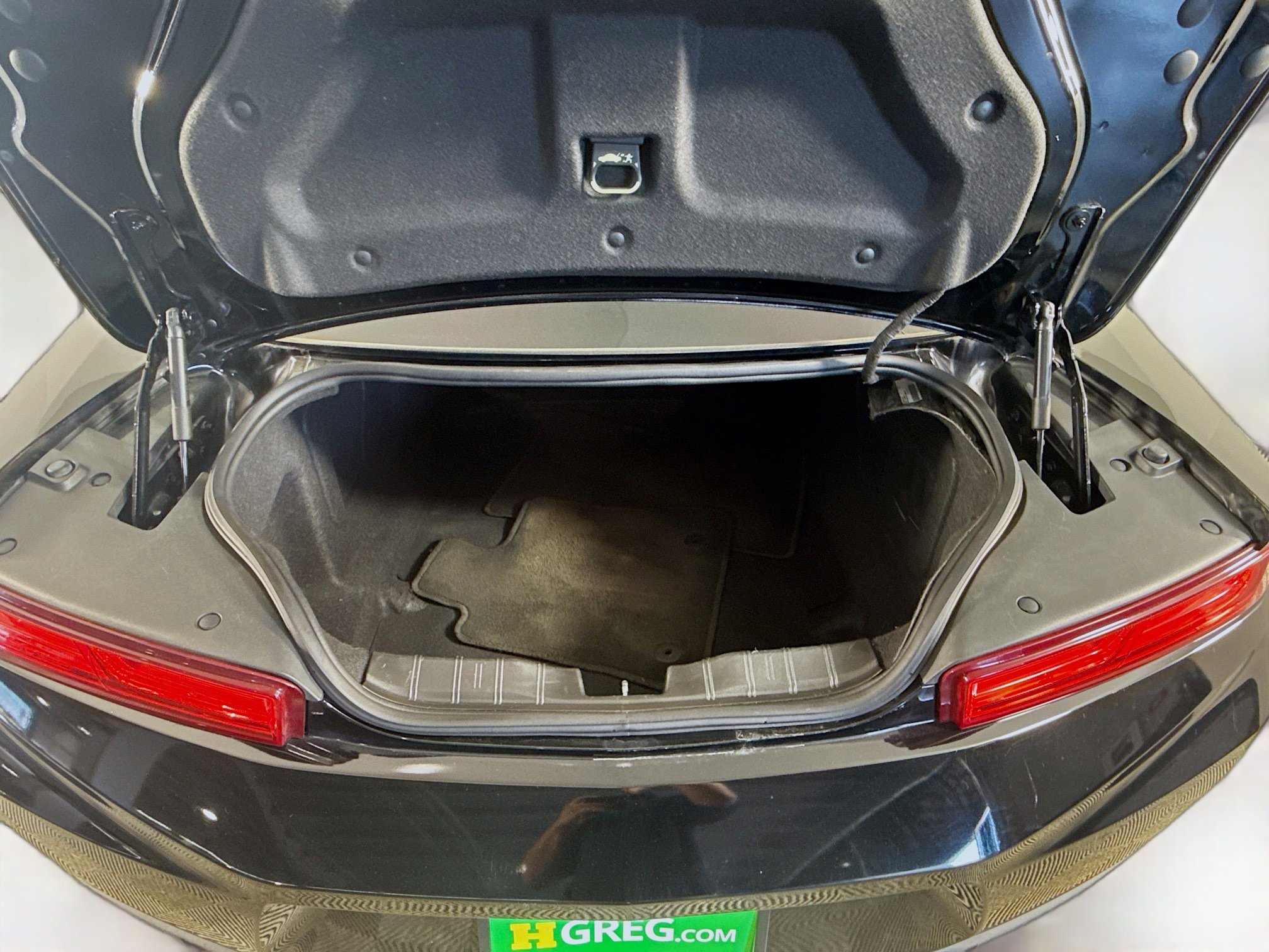 Used 2017 Chevrolet Camaro LT image 33