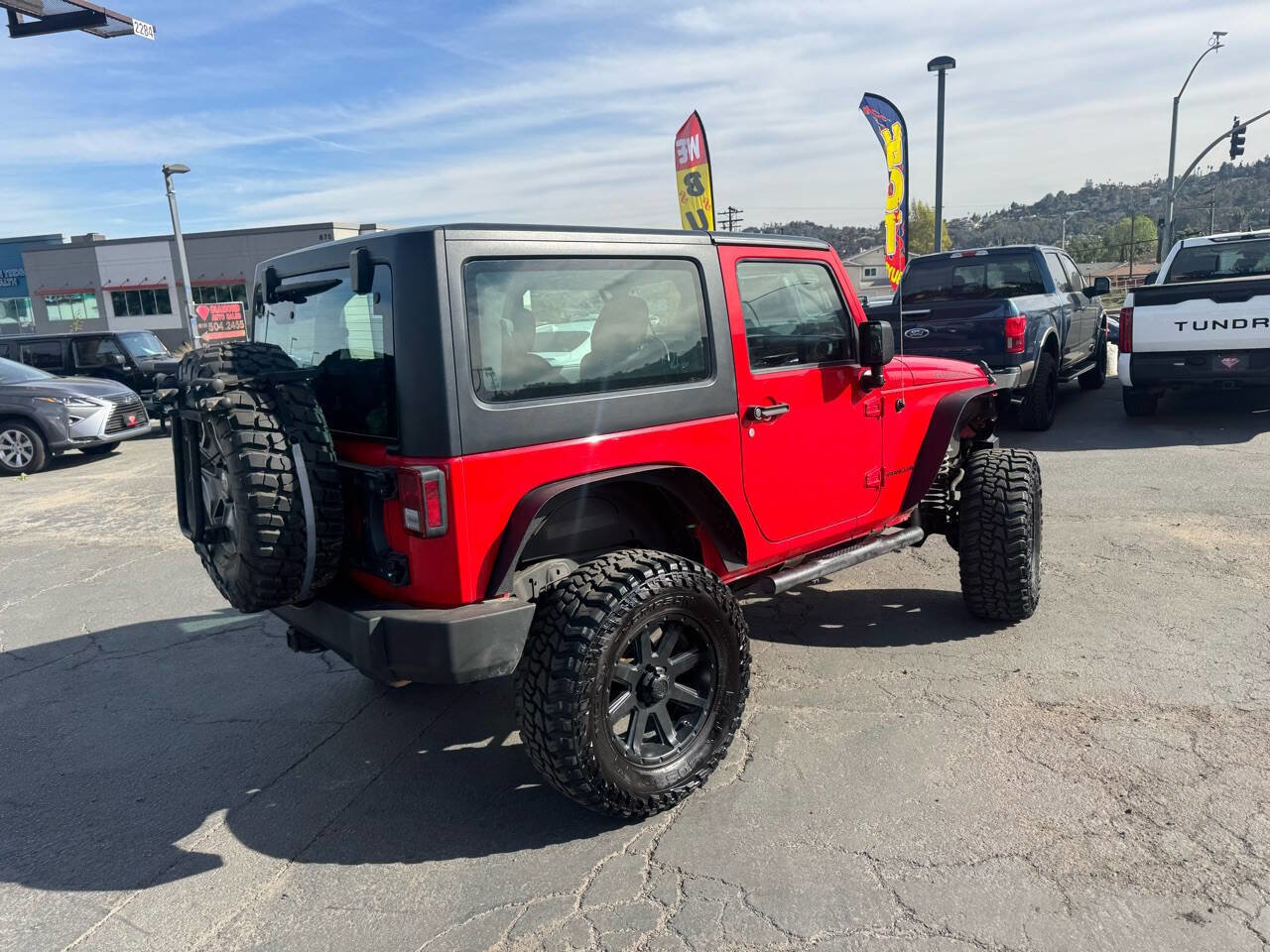 Used 2017 Jeep Wrangler Rubicon w/ Power Convenience Group image 7