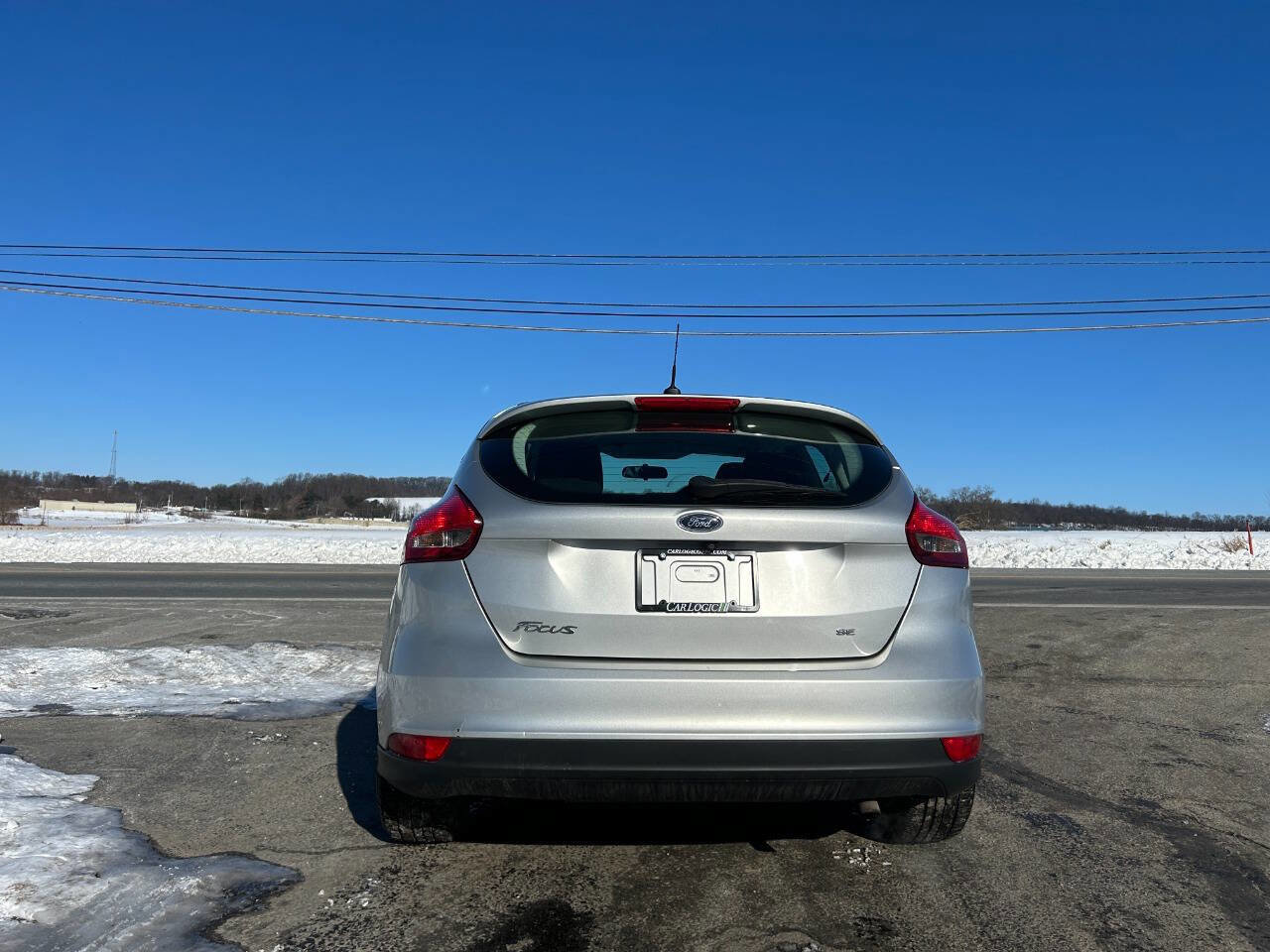 Used 2016 Ford Focus SE image 9