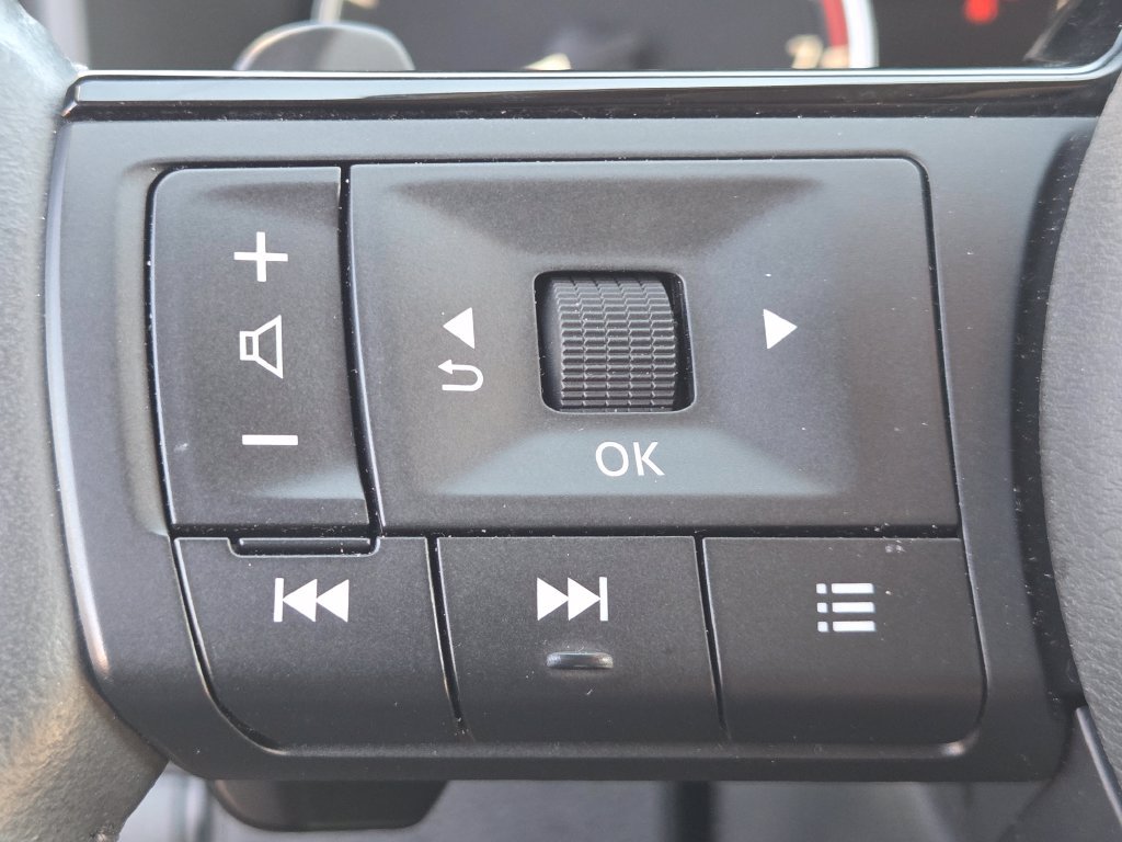 Certified 2023 Nissan Rogue SL AWD/4WD image 13