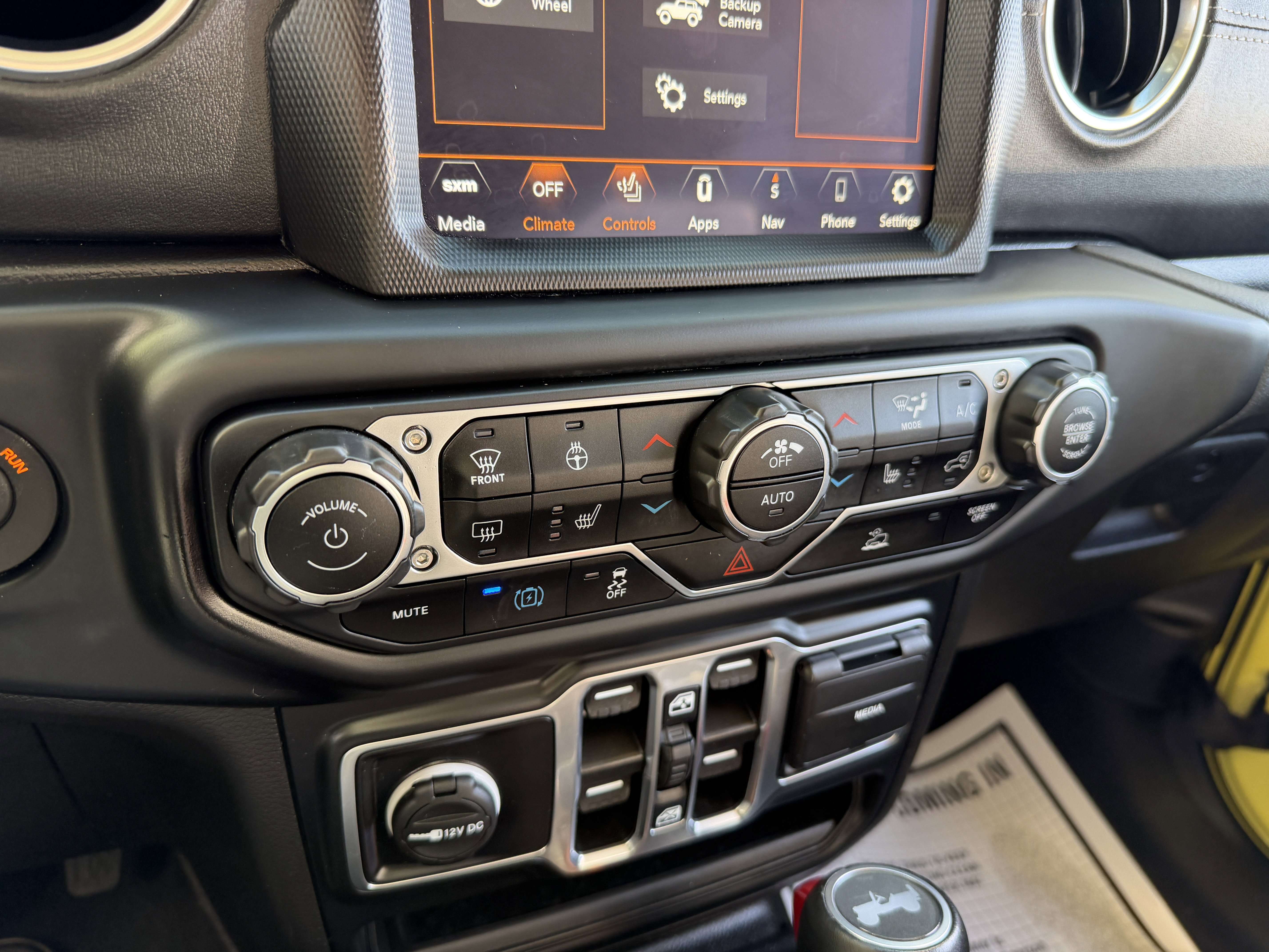 Used 2023 Jeep Wrangler Sahara w/ Cold Weather Group image 48