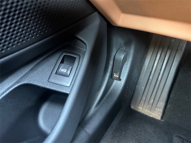 Used 2024 BMW 330i xDrive Sedan w/ Premium Package image 33