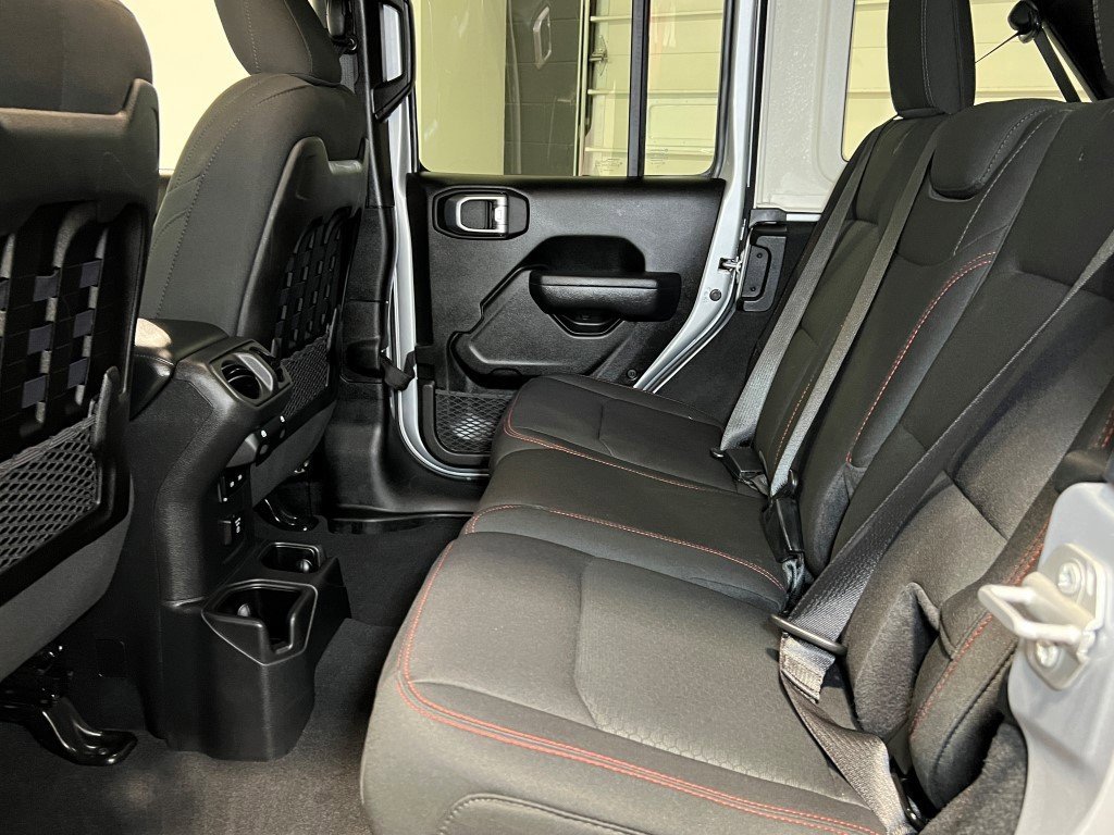 Used 2022 Jeep Wrangler Unlimited Rubicon w/ LED Lighting Group image 22
