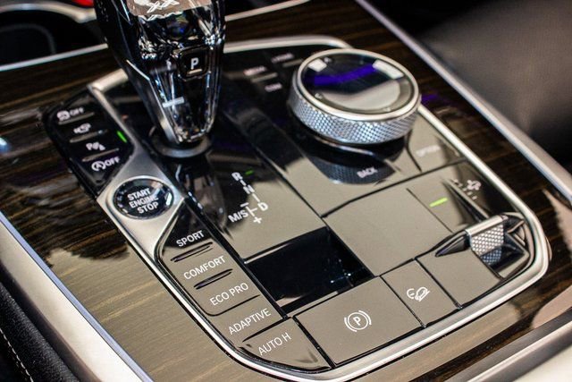 Used 2019 BMW X7 xDrive50i w/ Executive Package image 37