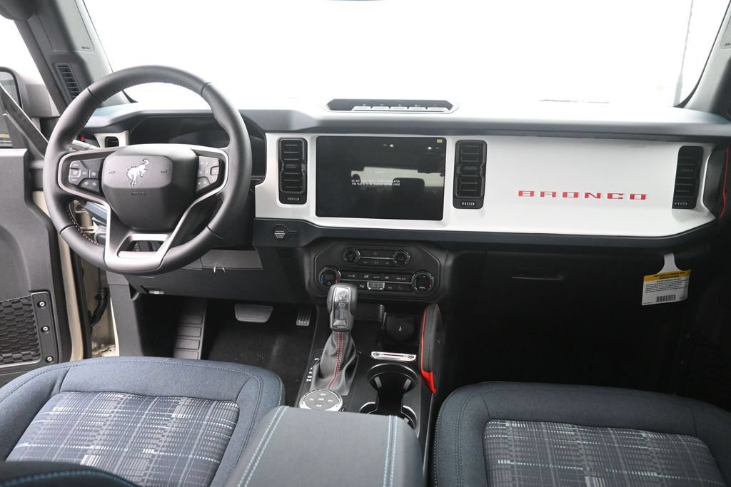 New 2026 Ford Bronco Heritage Edition AWD/4WD image 25