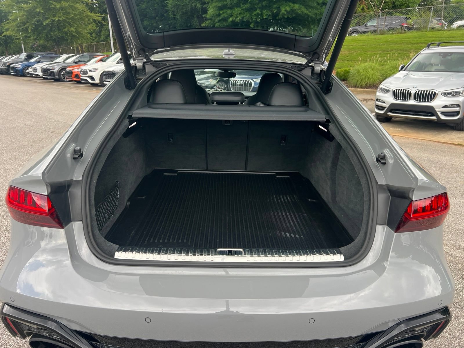 Used 2023 Audi RS 7 Sportback w/ Black Optic Package AWD/4WD image 31