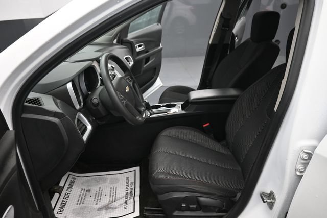 Used 2016 Chevrolet Equinox LS FWD image 12