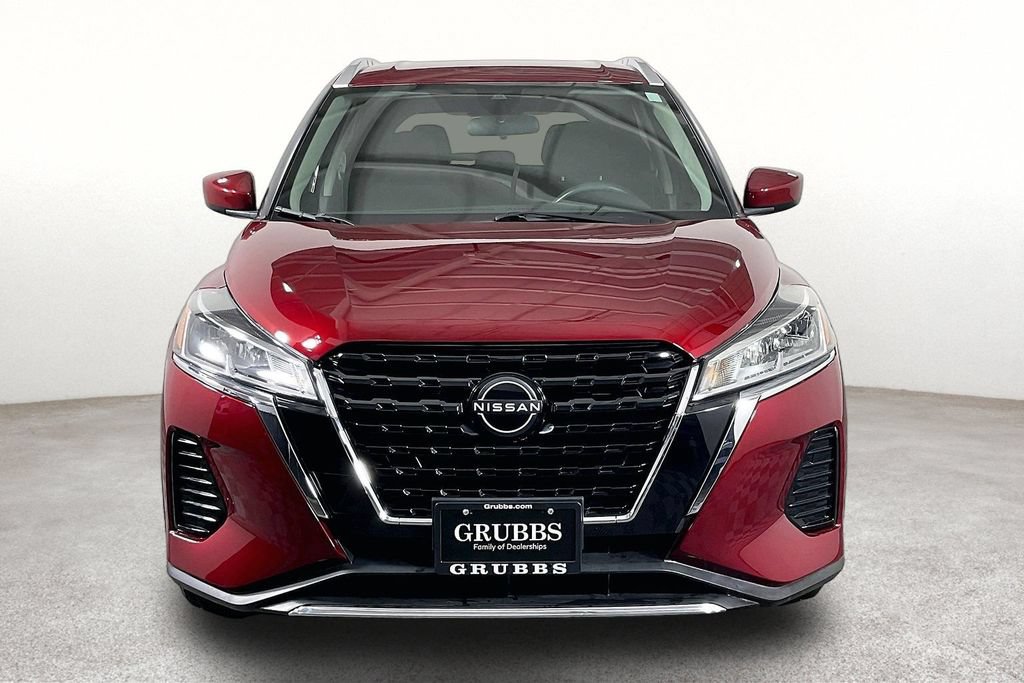 Used 2022 Nissan Kicks SV FWD image 4