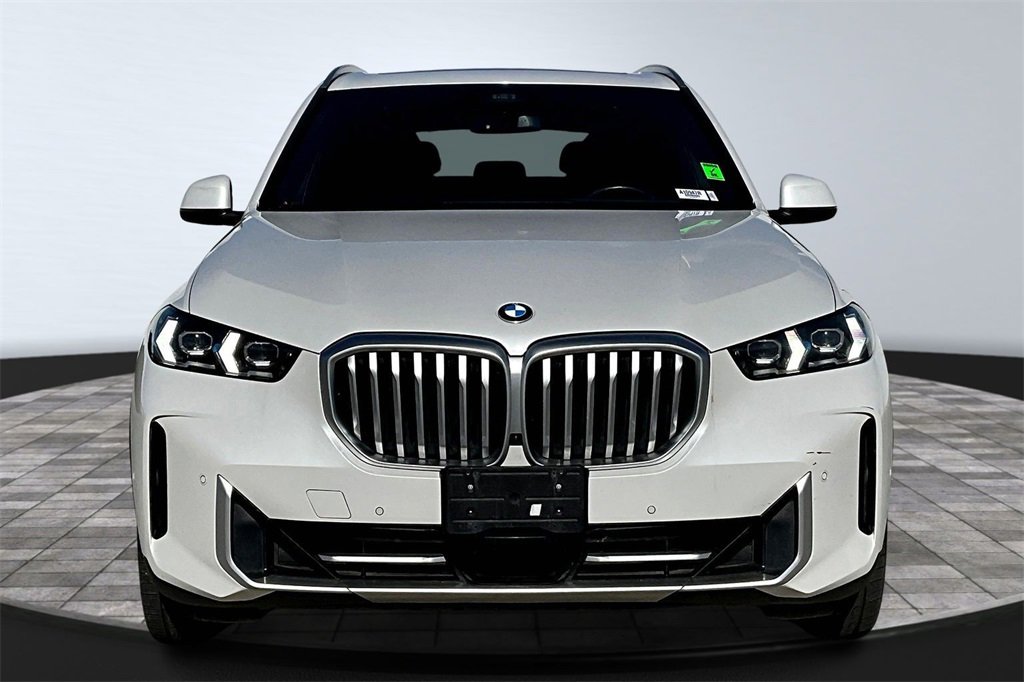 Used 2024 BMW X5 xDrive40i image 4