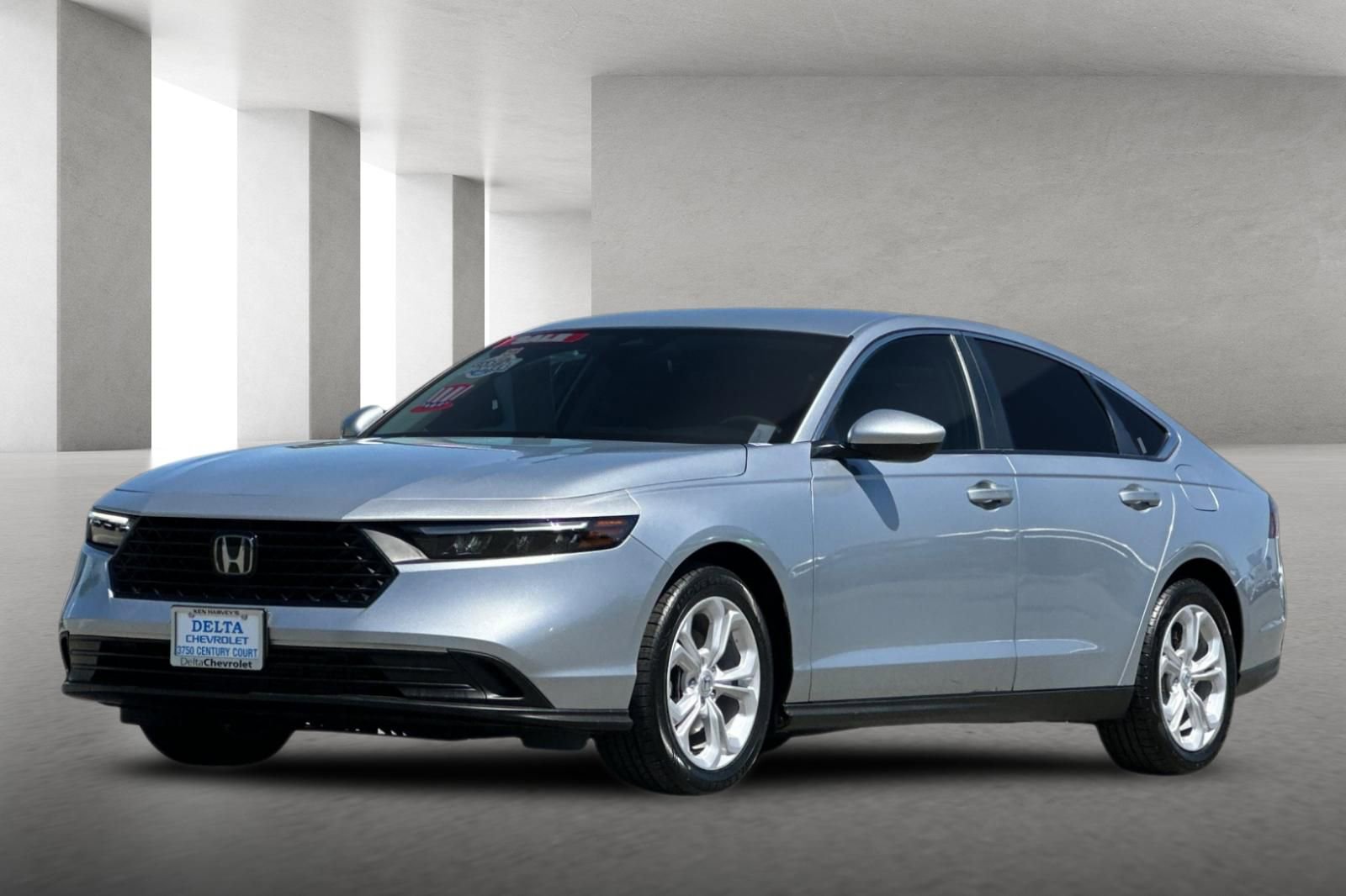 Used 2025 Honda Accord LX image 8